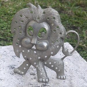 Vintage Earrings Tree